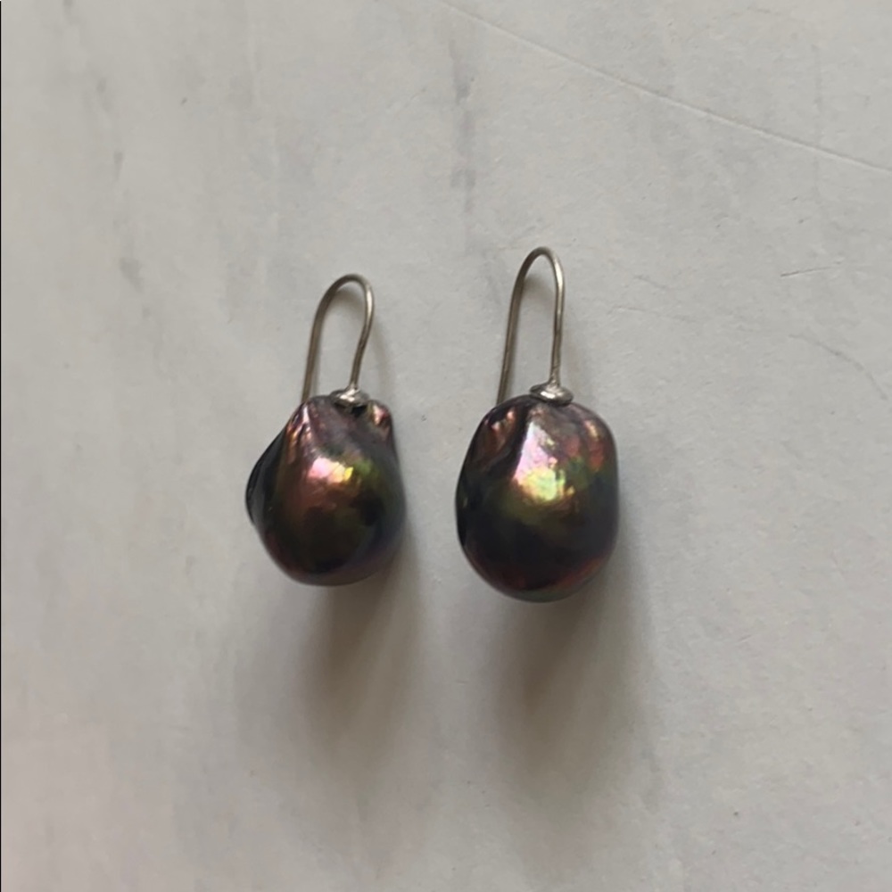 Oyster pearl earrings